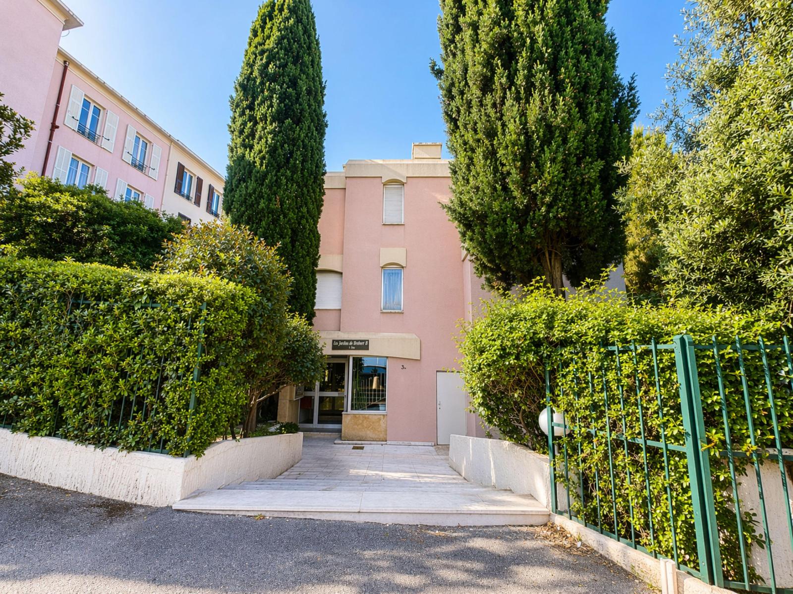appartement 1 pièces - NICE