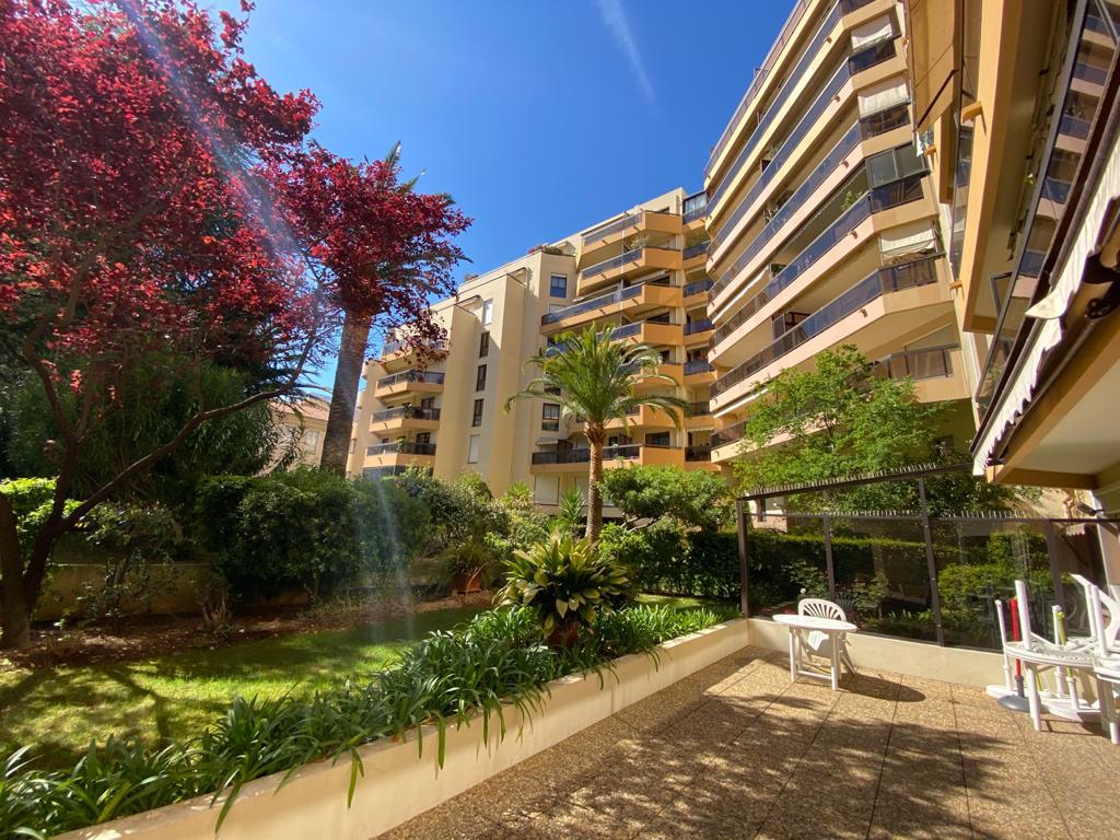 appartement 3 pièces - NICE
