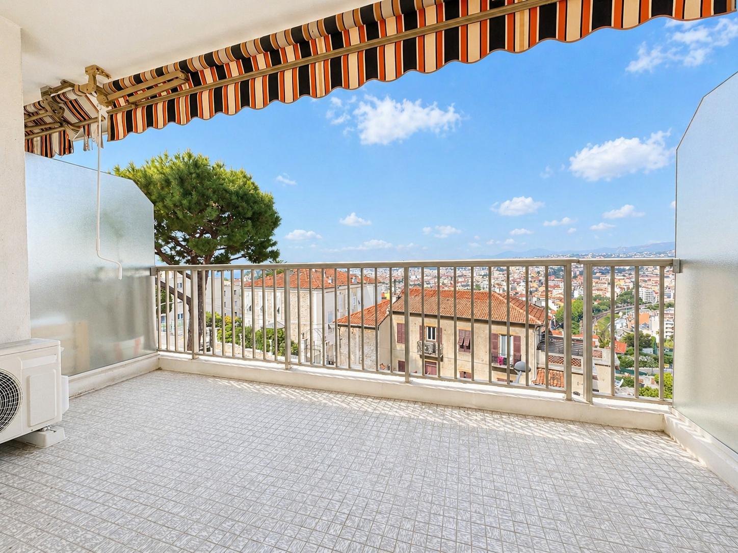 appartement 3 pièces - NICE